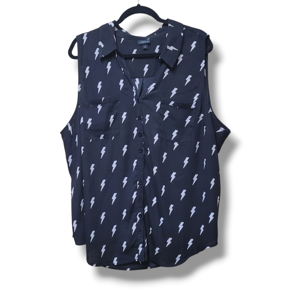 Torrid Plus Size 3, Madison Georgette Button-Up Tank